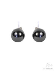 boucles d'oreilles perles noires face